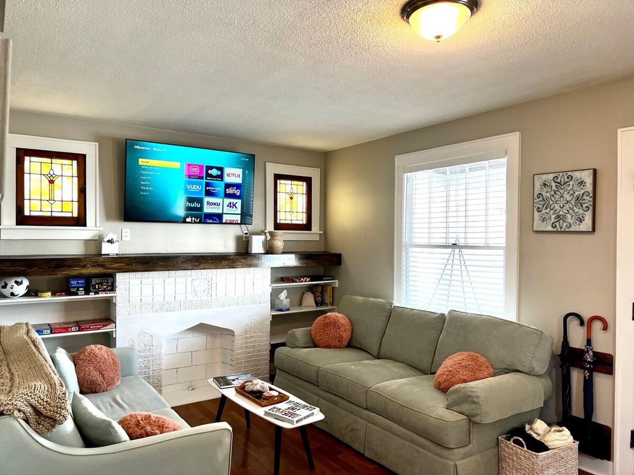 1509 W Clark St #1472869P - Photo 3 of 36