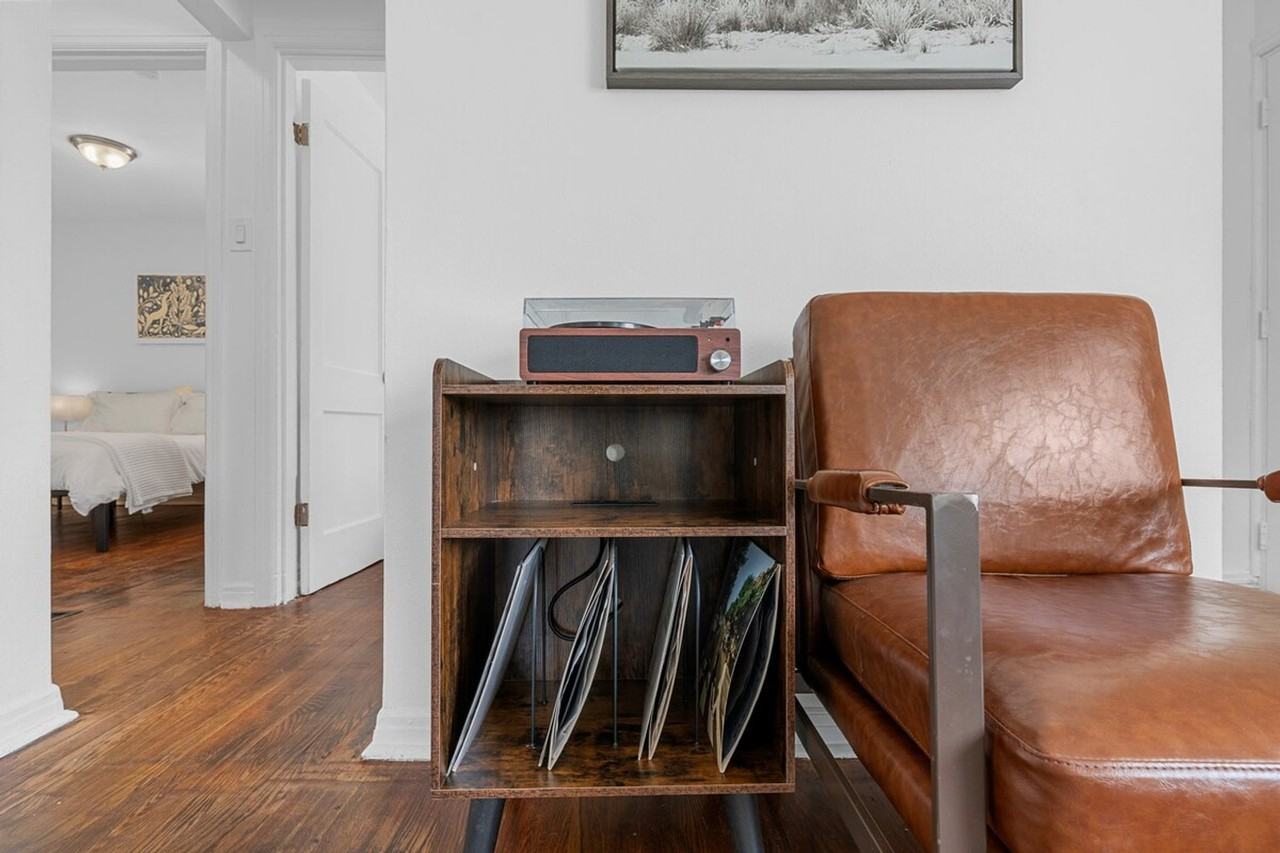 6563 Julian Ave #1472879P - Photo 4 of 27