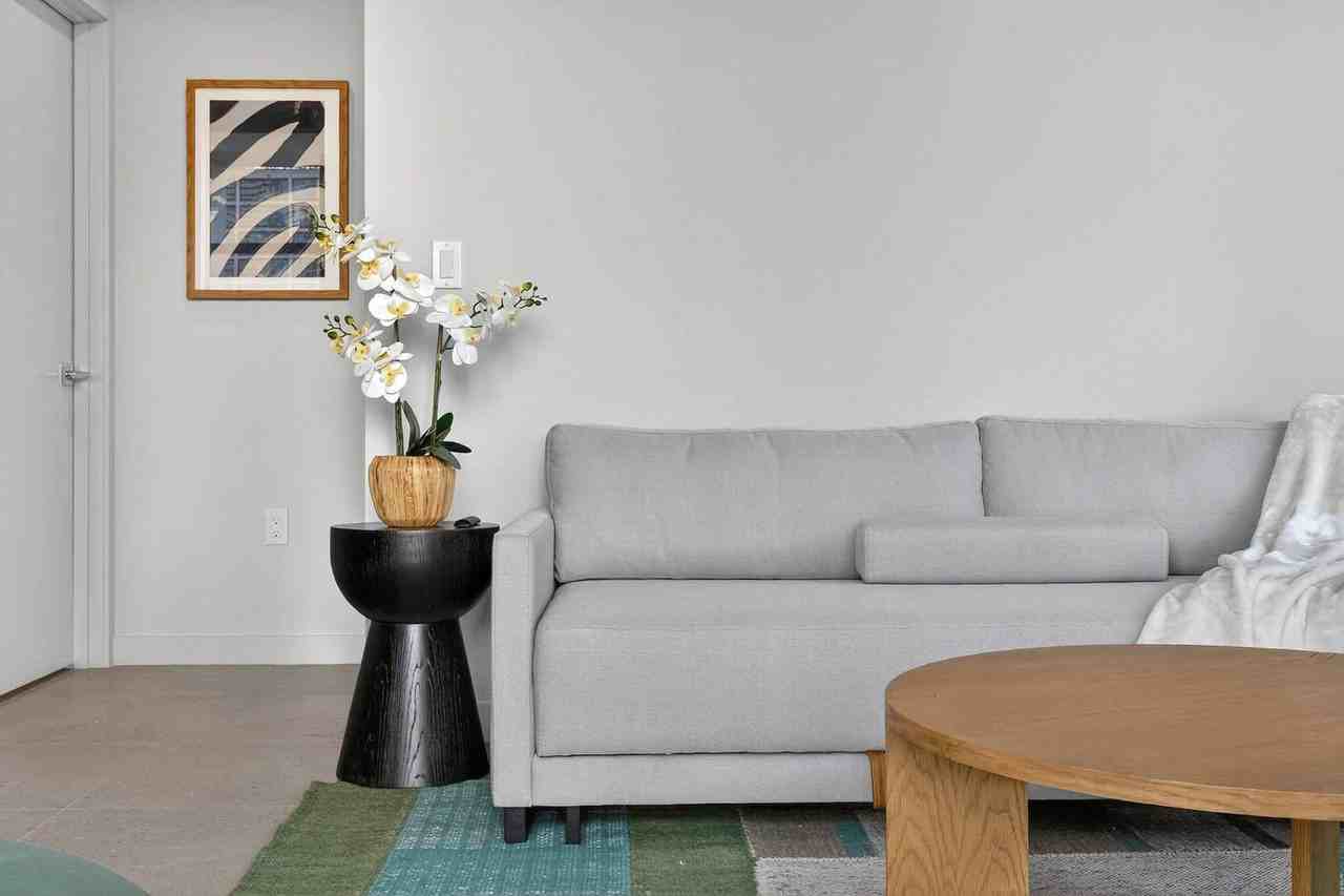 11 Ne 6th St #1492779P - Photo 3 of 37