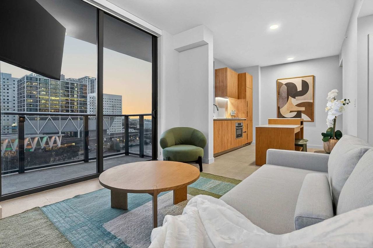 11 Ne 6th St #1492779P - Photo 5 of 37