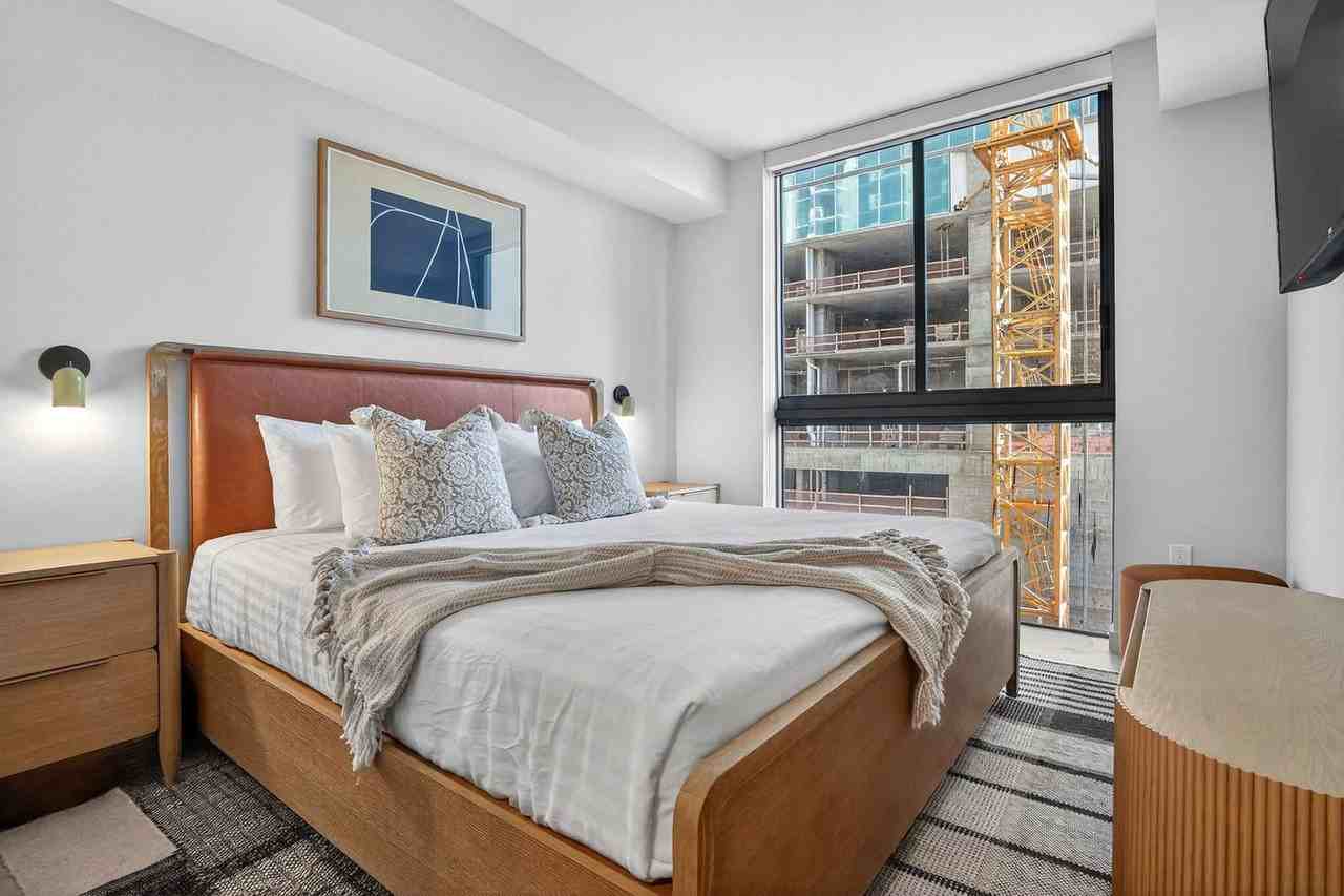 11 Ne 6th St #1492779P - Photo 7 of 37