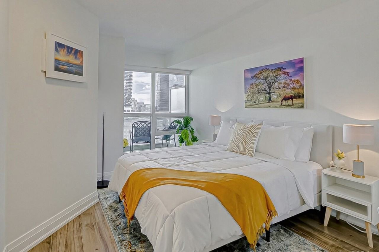 1515 Bay Street Plaza #1497199P - Photo 3 of 20