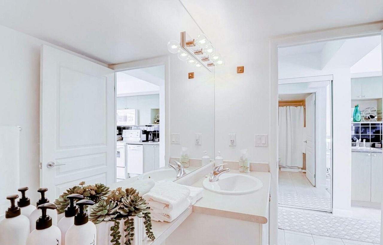 81 Bay St #1497885P - Photo 6 of 16