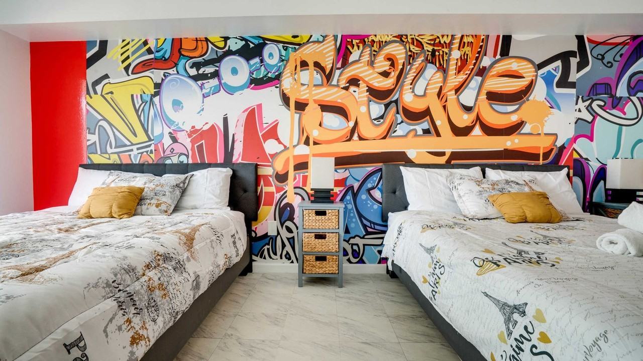 1 Nw 12th St #1492760P - Photo 2 of 19