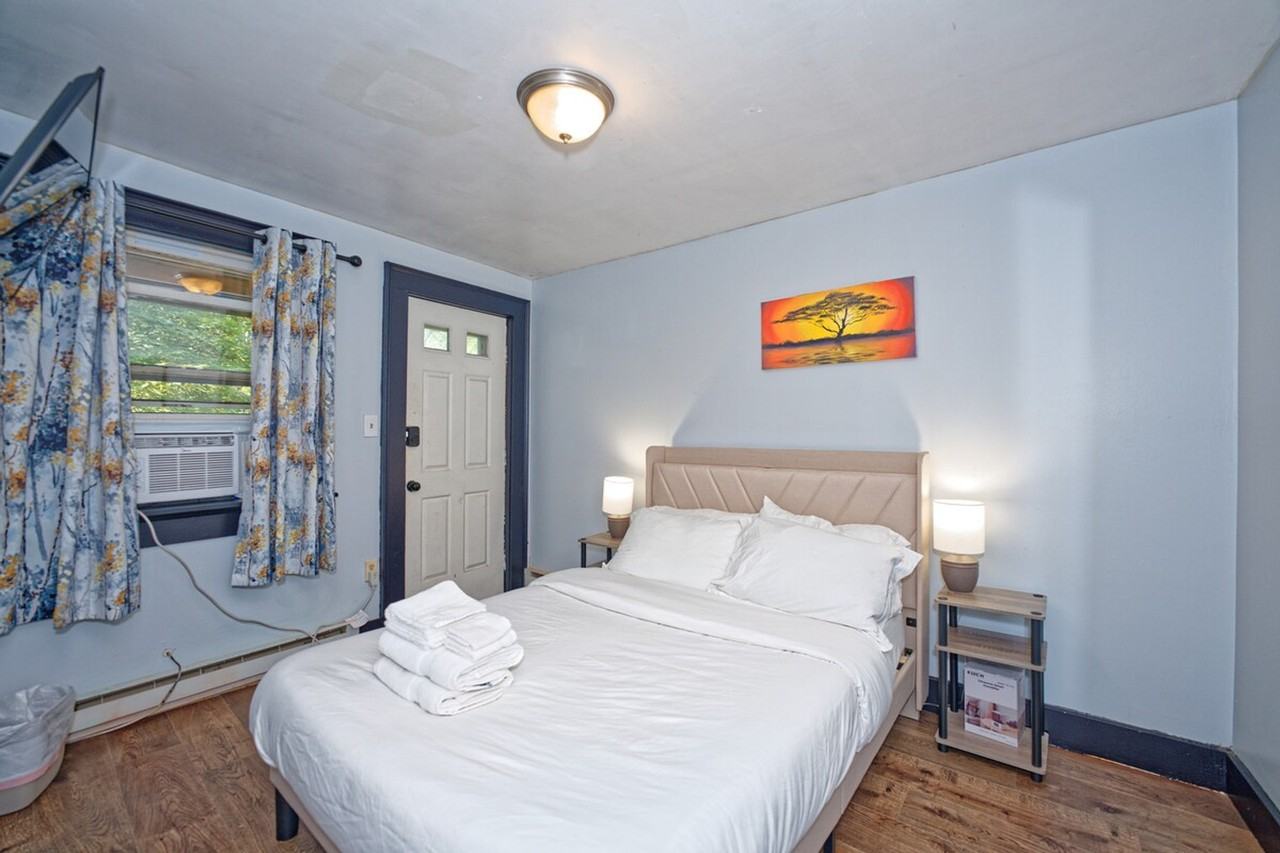 111 Green St #1501084P - Photo 2 of 18