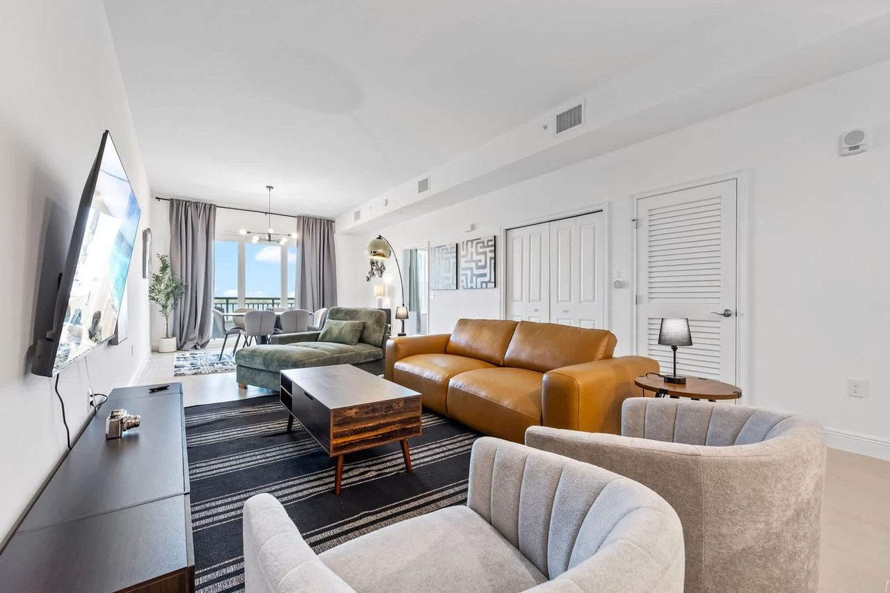 701 Pilot Ln #1499904P - Photo 3 of 36