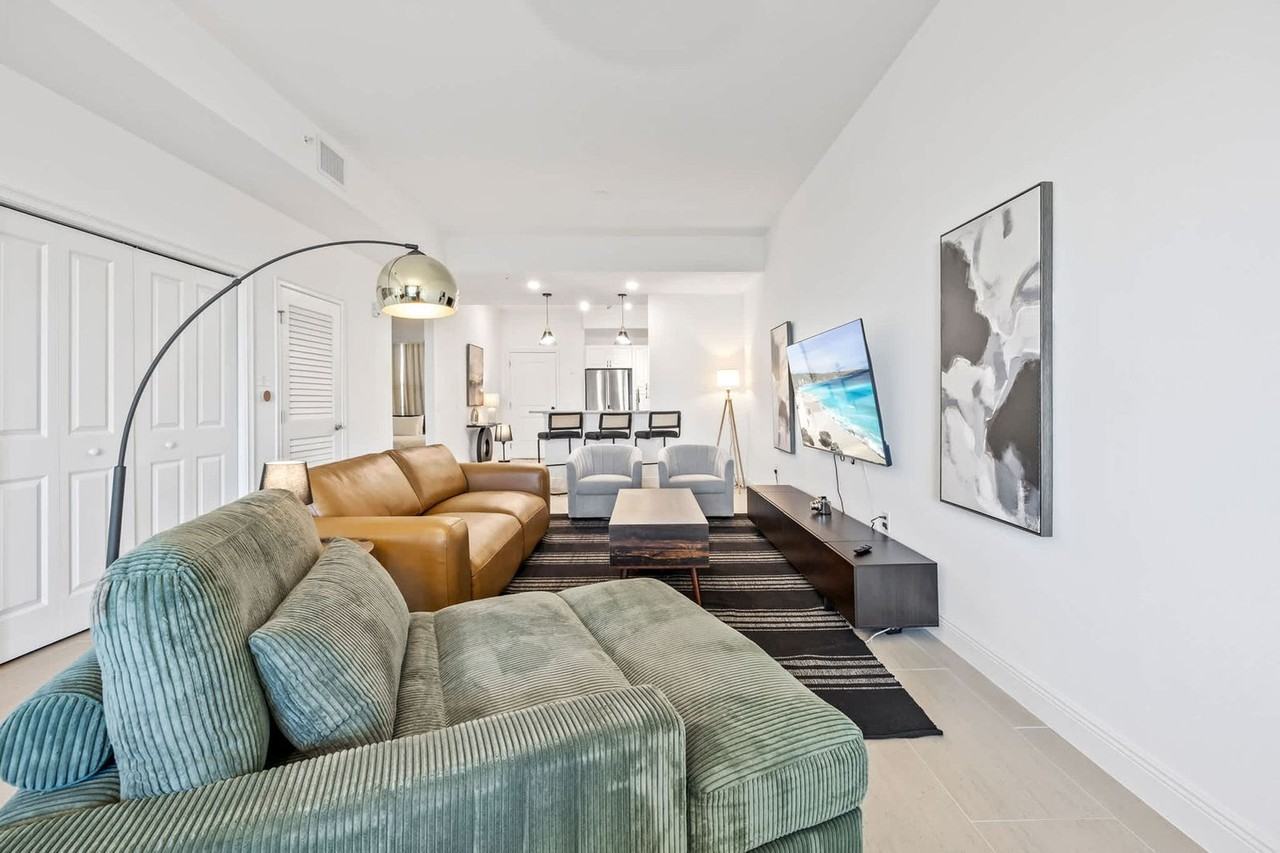 701 Pilot Ln #1499904P - Photo 4 of 36