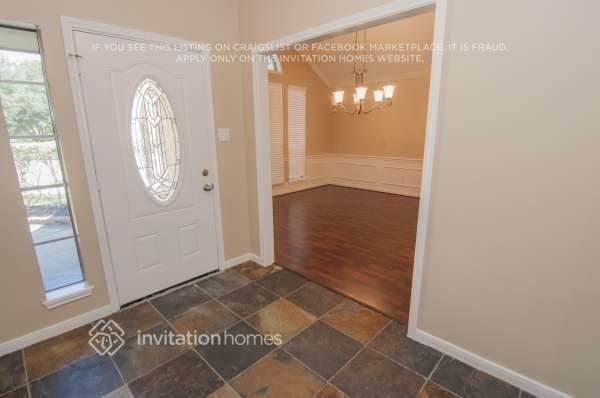 2113 Pleasant Valley Dr - Photo 3 of 29