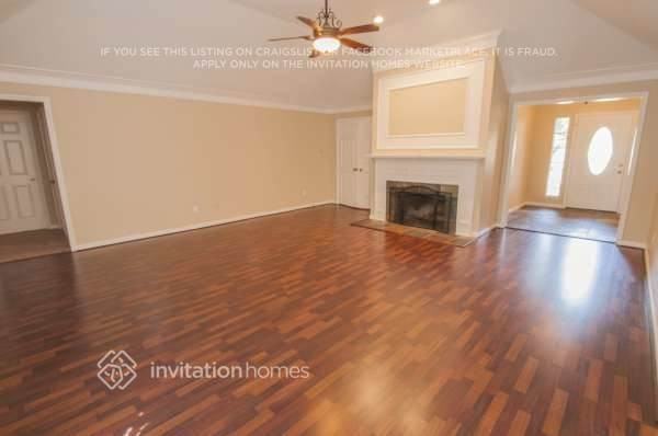 2113 Pleasant Valley Dr - Photo 4 of 29