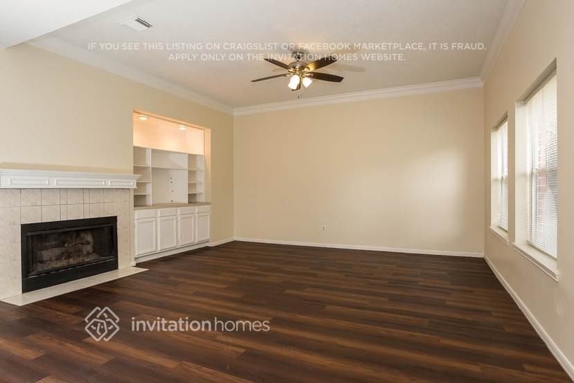 8022 Willancy Ln - Photo 2 of 17