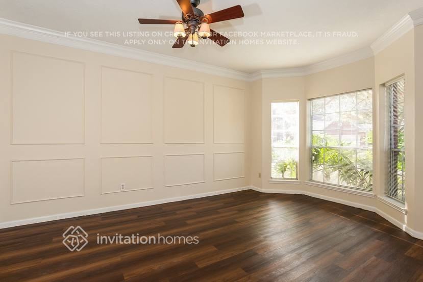 8022 Willancy Ln - Photo 3 of 17