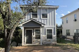 featured image of 318 Shady Bluff Dr