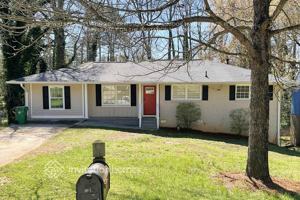 featured image of 625 El Prado Ct