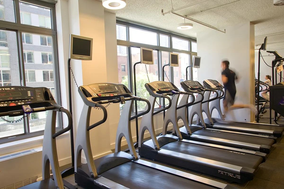 2nd Ave & E 34th St #817 - Photo 7 of 10