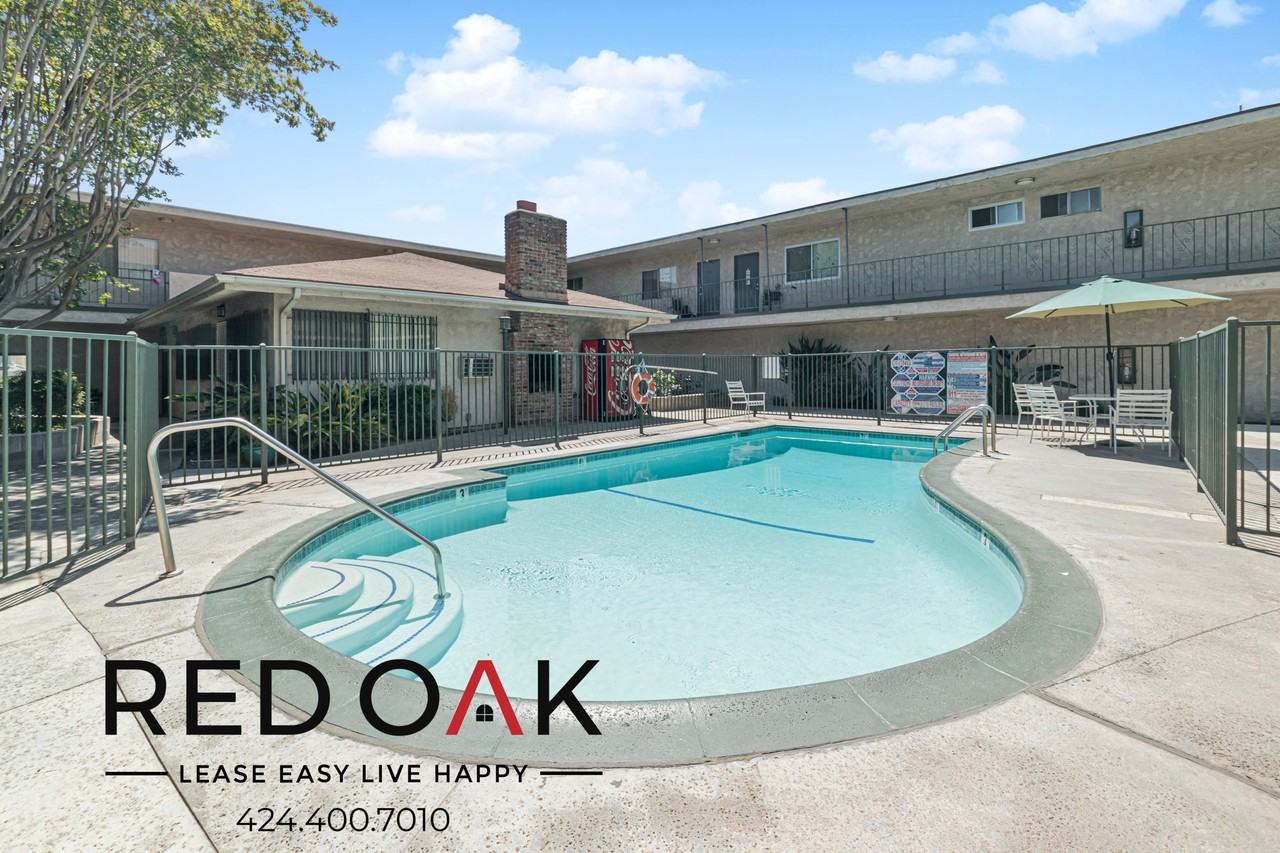 Windsor - Photo 2 of 19