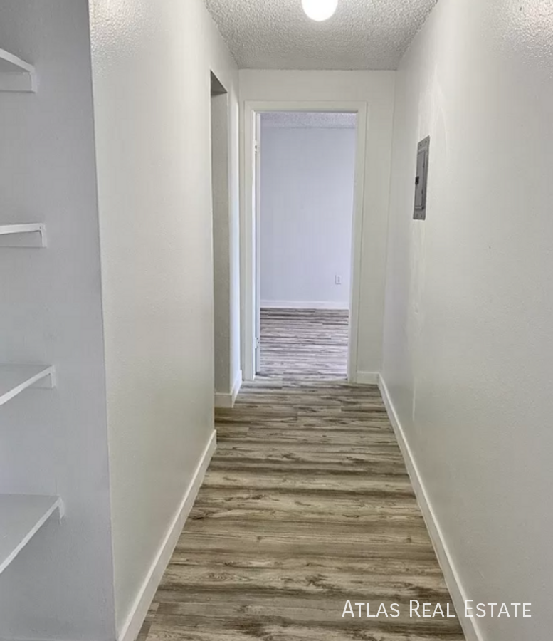 15571-15573 E 13th Avenue - Photo 5 of 14