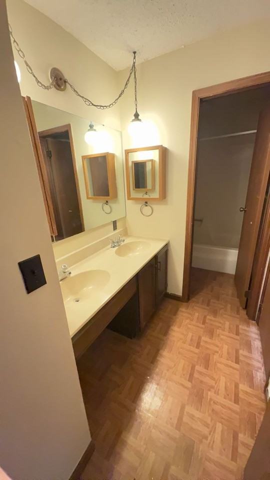 Royal Heights Lake View - Photo 5 of 12