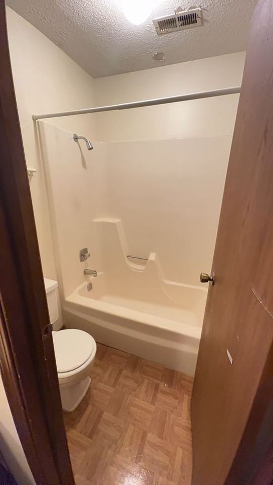 Royal Heights Lake View - Photo 6 of 12