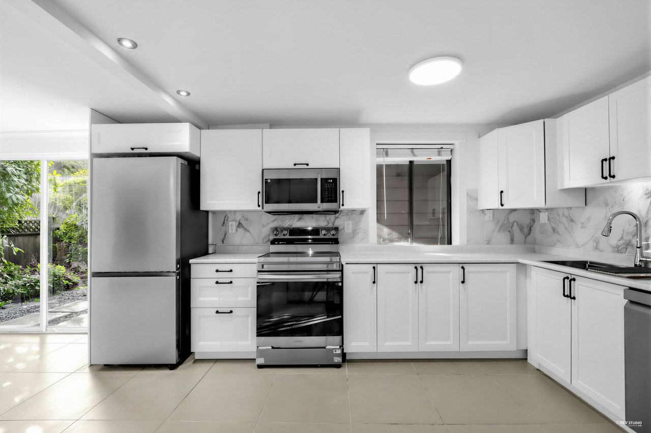 935 Melbourne Avenue - Photo 5 of 21