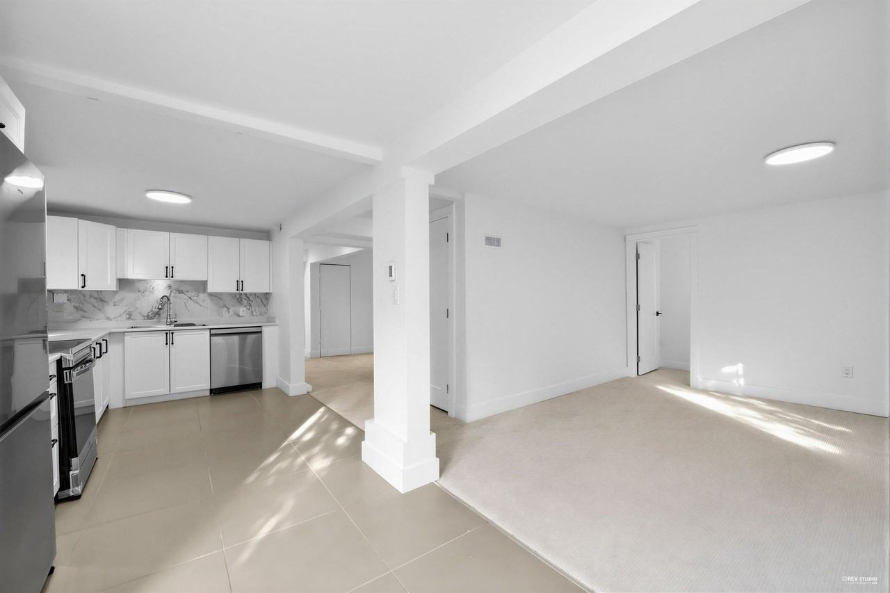 935 Melbourne Avenue - Photo 7 of 21