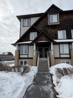 featured image of 755 Lakeridge Drive