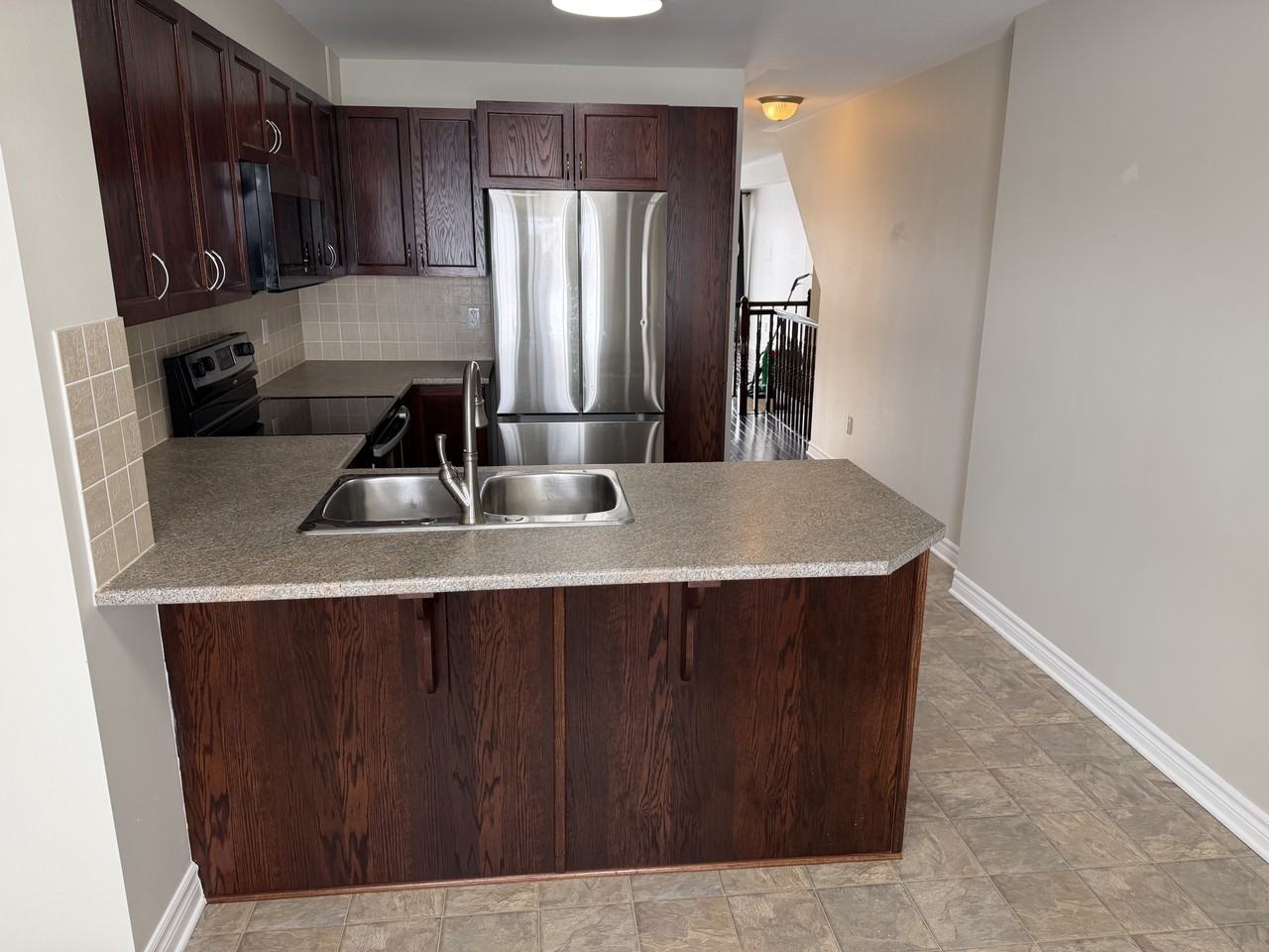 755 Lakeridge Drive - Photo 3 of 16