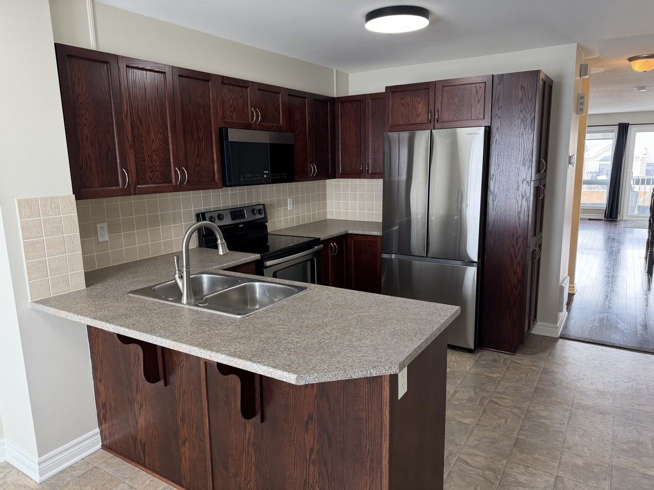 755 Lakeridge Drive - Photo 5 of 16