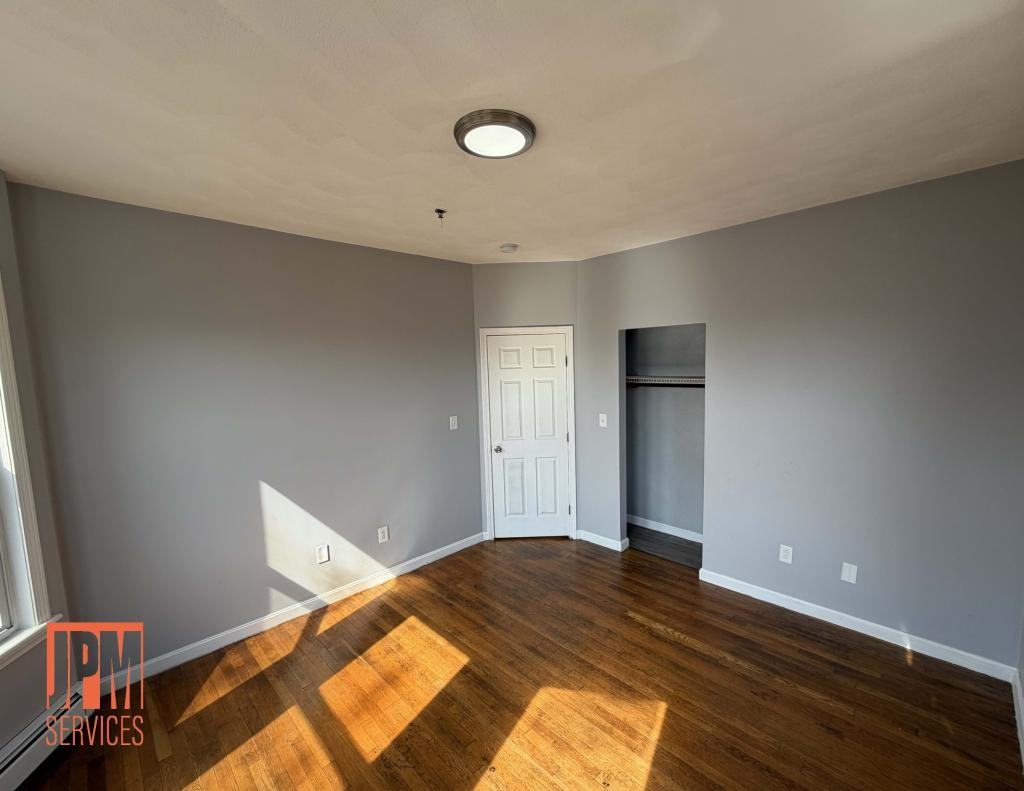 10 Joyce St - Photo 4 of 15