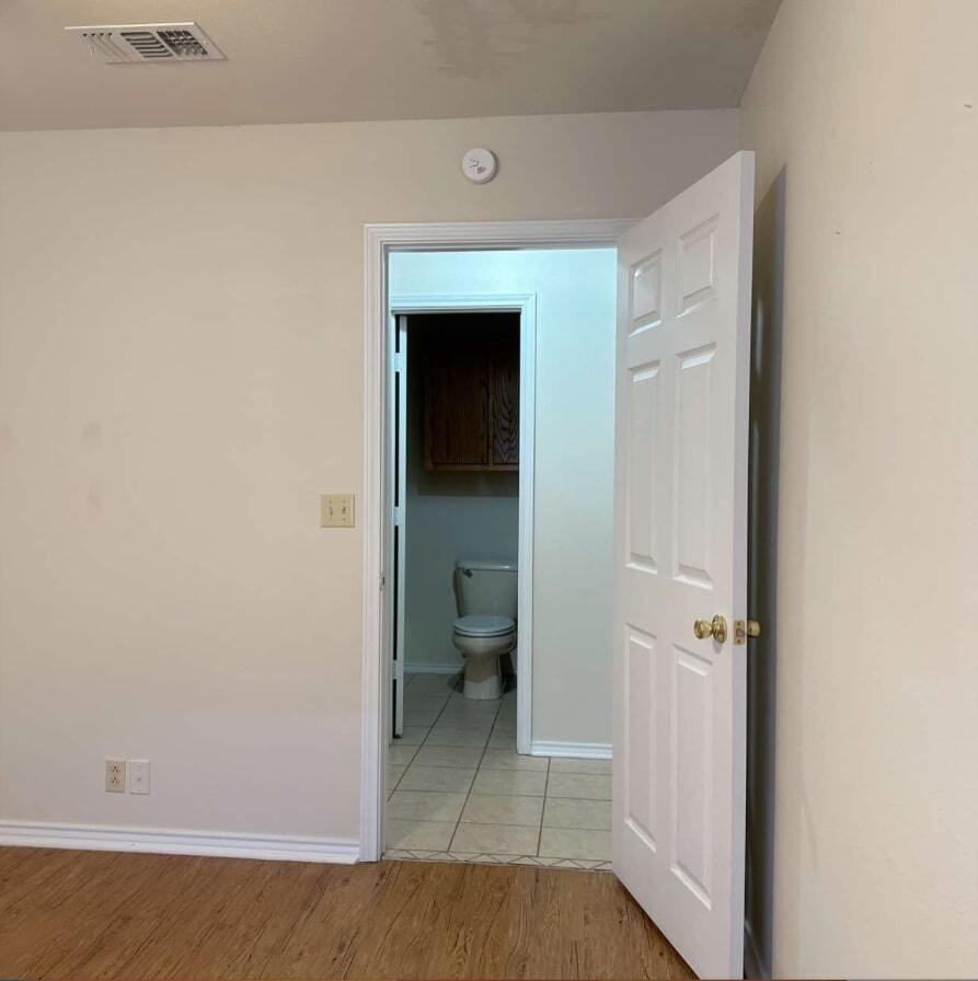 106 N Shaw St #106 - Photo 4 of 19