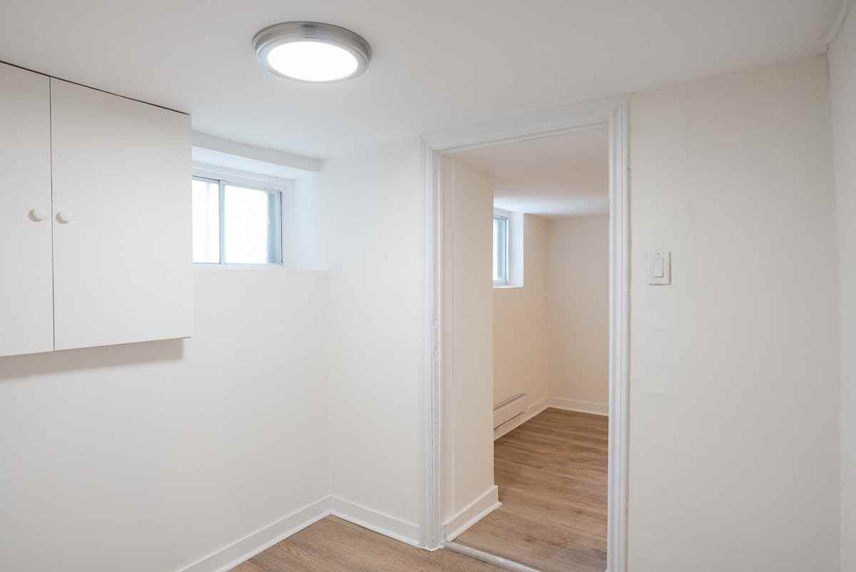 821 Gladstone Avenue - Photo 5 of 12