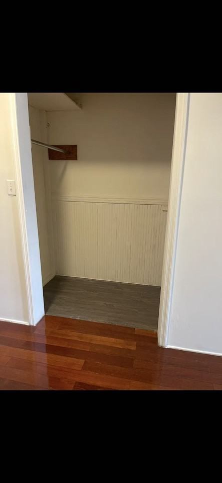 185 Menahan Street #3R - Photo 3 of 7