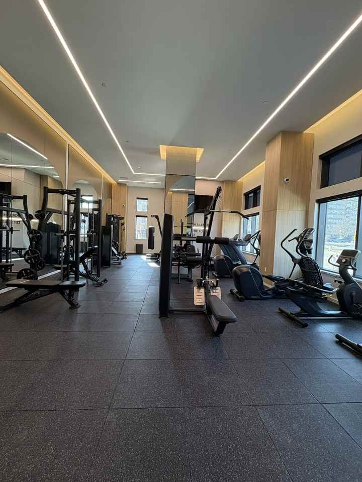 2088 James Street #313 - Photo 6 of 12