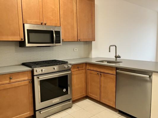 280 East 2nd Street #3C - Photo 3 of 5