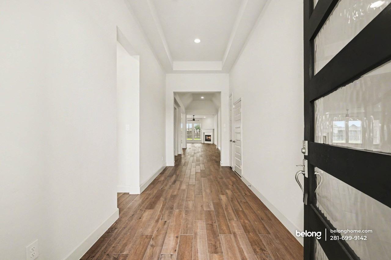 9827 Starry Night Ln - Photo 5 of 31