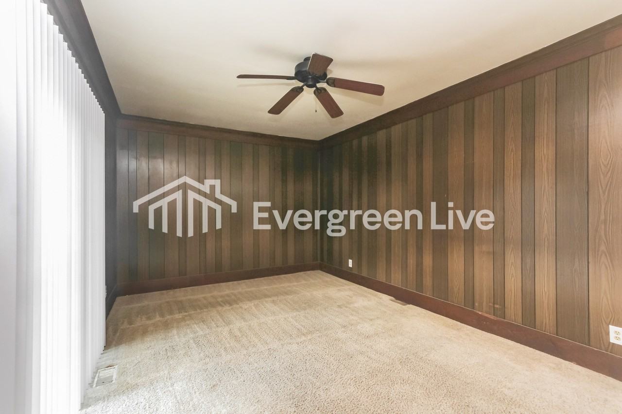 11231 Wolf Ln - Photo 6 of 15