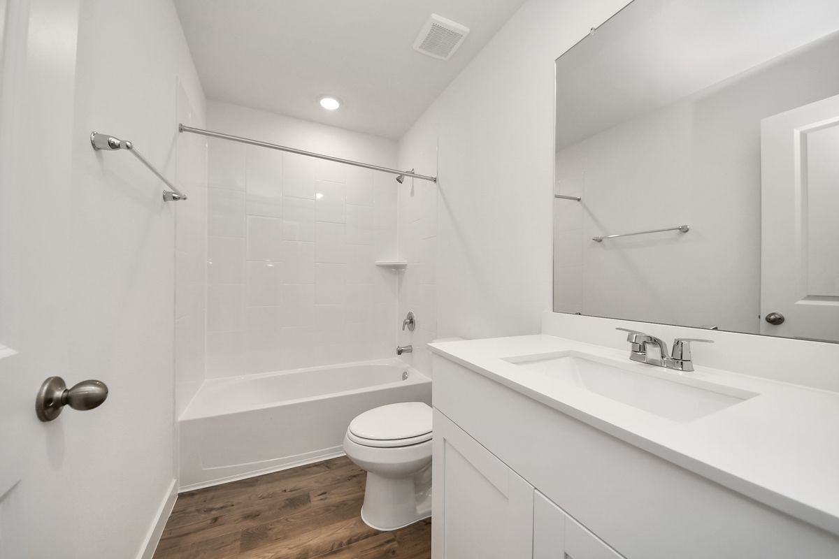 3530 Shearwater St - Photo 3 of 19