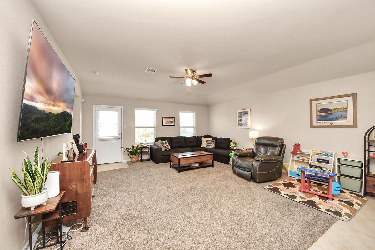 29210 Jarvis Bay Pass - Photo 2 of 16