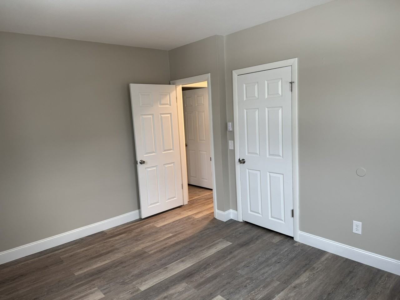 196 Darby Rd #4 - Photo 7 of 11