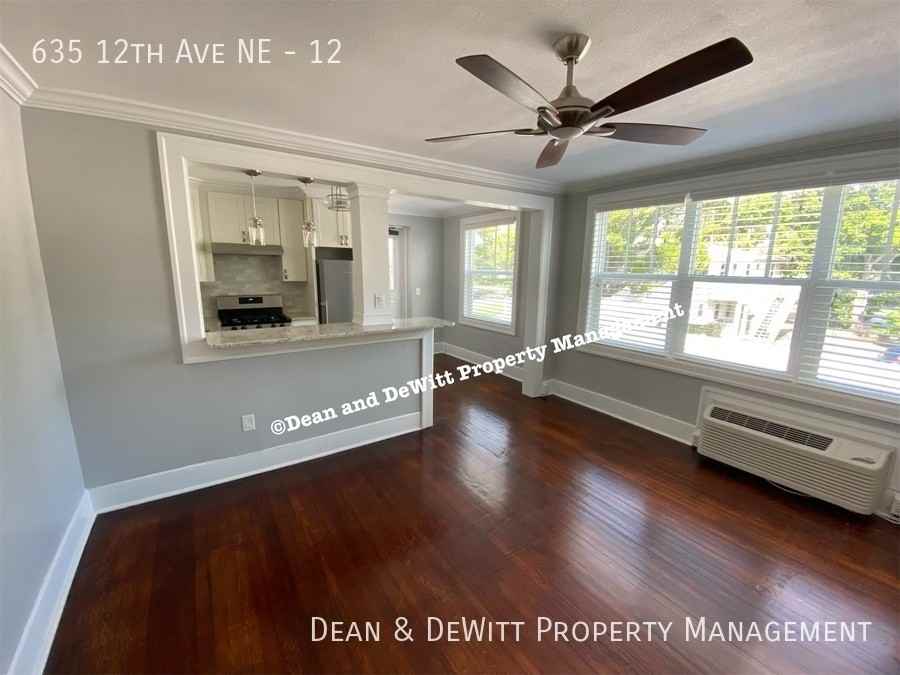 635 12th Ave Ne #12 - Photo 3 of 18