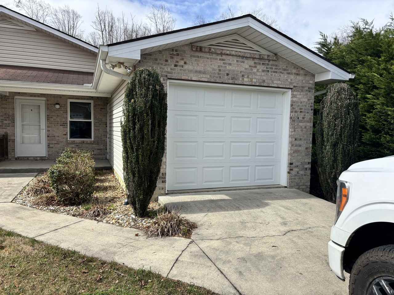 14 Cornerstone Way #2 - Photo 2 of 26