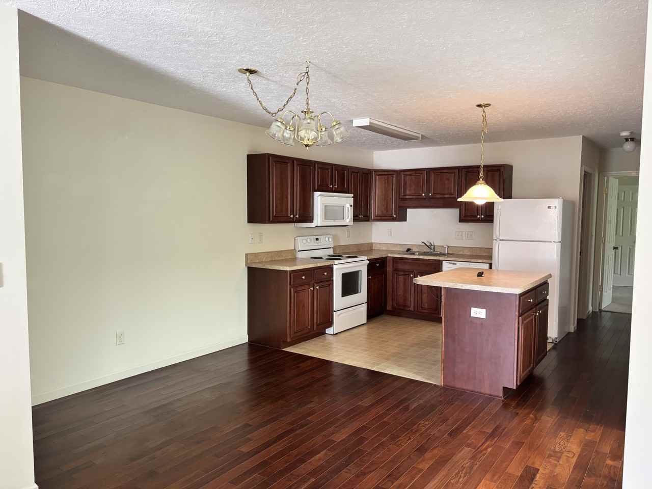 14 Cornerstone Way #2 - Photo 7 of 26