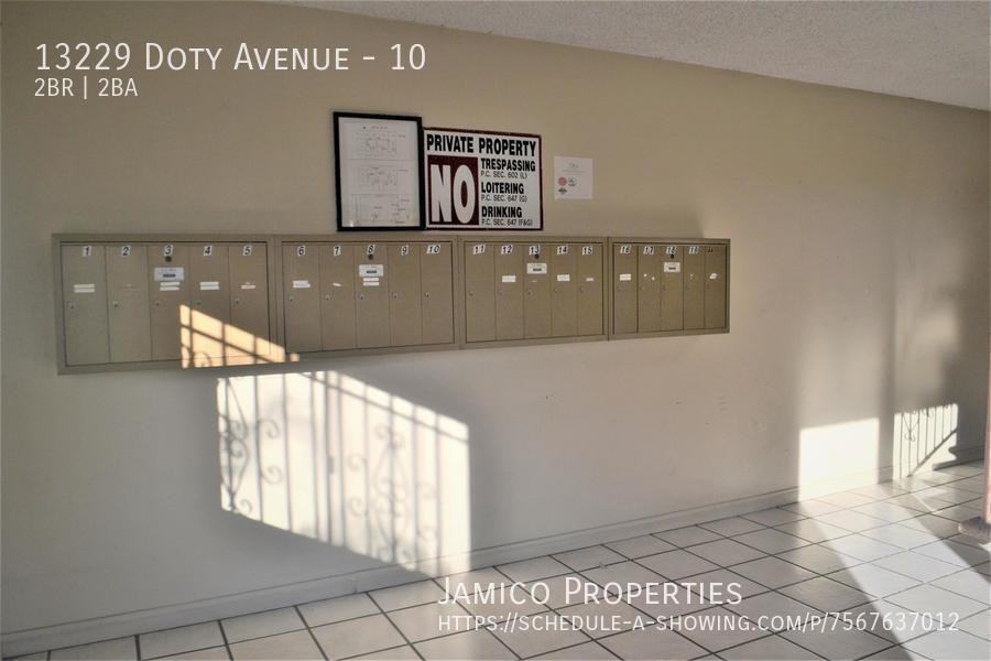 13229 Doty Ave #10 - Photo 3 of 10