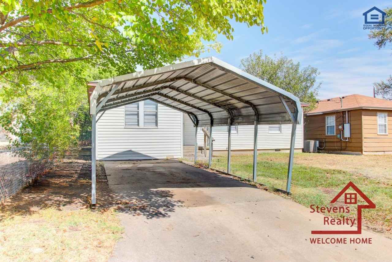 2611 Sw Evans Ave - Photo 3 of 36