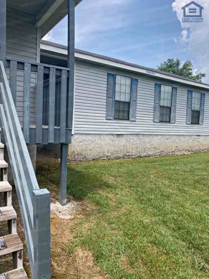 251 Dogwood Pointe Dr #1 - Photo 2 of 16