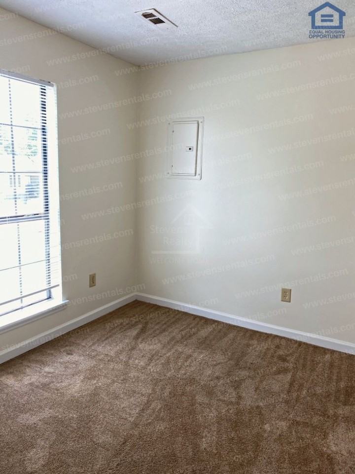 251 Dogwood Pointe Dr #1 - Photo 7 of 16