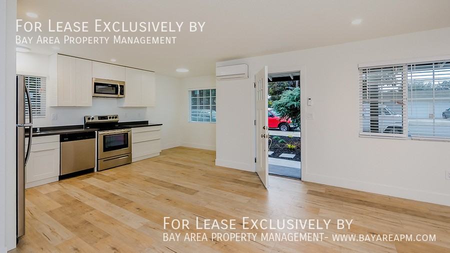 697 Iris Ave #A - Photo 7 of 15