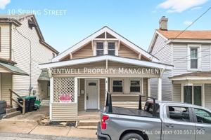 featured image of 10 Spring St