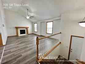 708 Sw Tisha Ln - Photo 1 of 1