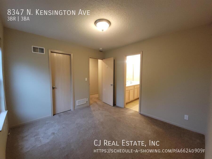 8347 N Kensington Ave - Photo 7 of 11