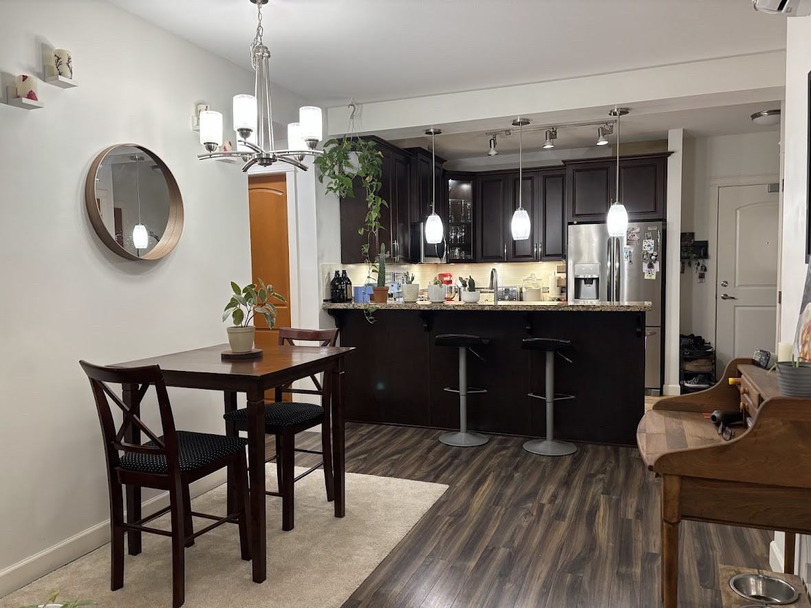 8218 207A St - Photo 5 of 16